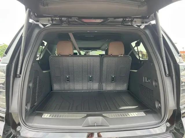 2026 Chevrolet Suburban High Country, 4WD