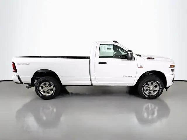2026 Ram 3500 Big Horn Regular Cab 4x4 8' Box