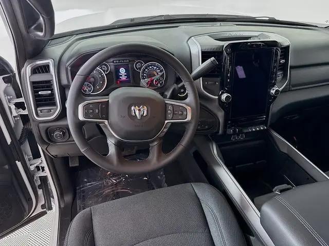 2026 Ram 3500 Big Horn Regular Cab 4x4 8' Box