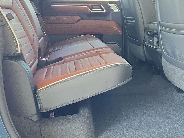 2026 GMC Sierra 2500HD Crew Cab, Standard Bed, Denali Ultimate, 4WD