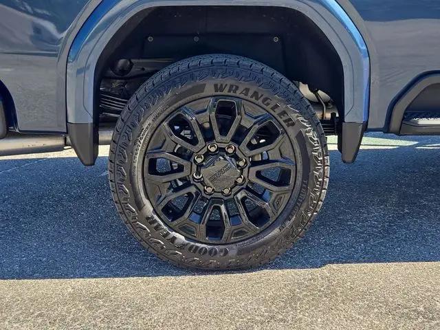 2026 GMC Sierra 2500HD Crew Cab, Standard Bed, Denali Ultimate, 4WD