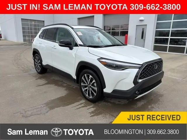 2025 Toyota Corolla Cross XLE for sale in Bloomington, IL