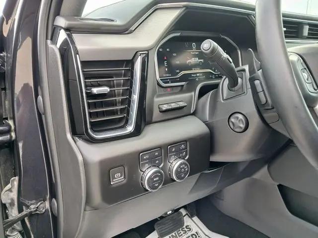 2023 GMC Sierra 1500 4WD Crew Cab Short Box Denali