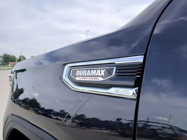 2023 GMC Sierra 1500 4WD Crew Cab Short Box Denali