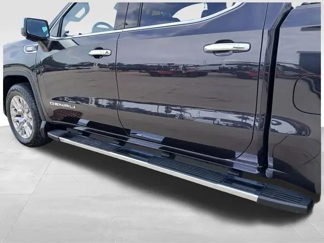 2023 GMC Sierra 1500 4WD Crew Cab Short Box Denali