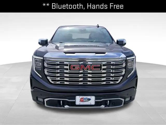 2023 GMC Sierra 1500 4WD Crew Cab Short Box Denali