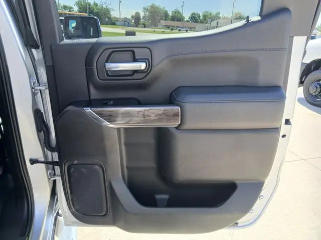 2020 Chevrolet Silverado 1500 4WD Crew Cab Short Bed LTZ