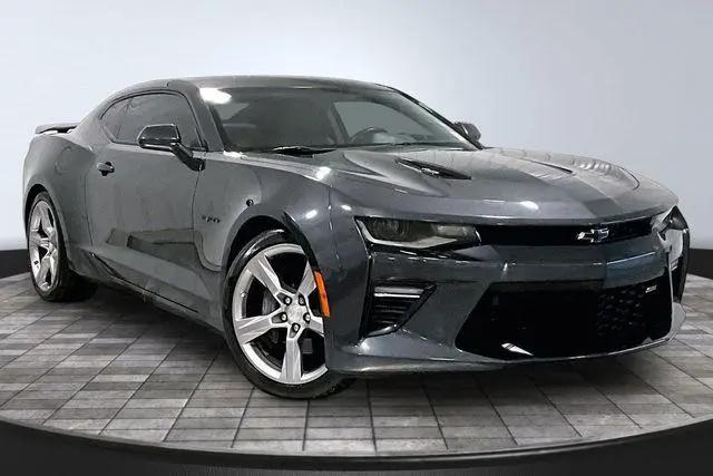 2017 Chevrolet Camaro 2SS for sale in Roanoke, IN