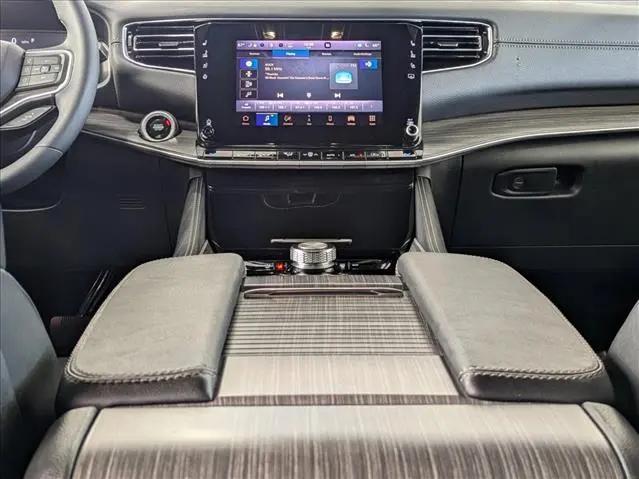 2024 Jeep Wagoneer Series II 4x2