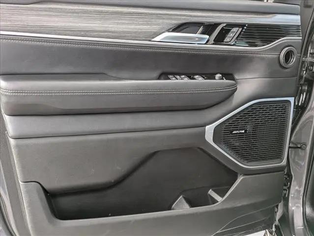 2024 Jeep Wagoneer Series II 4x2
