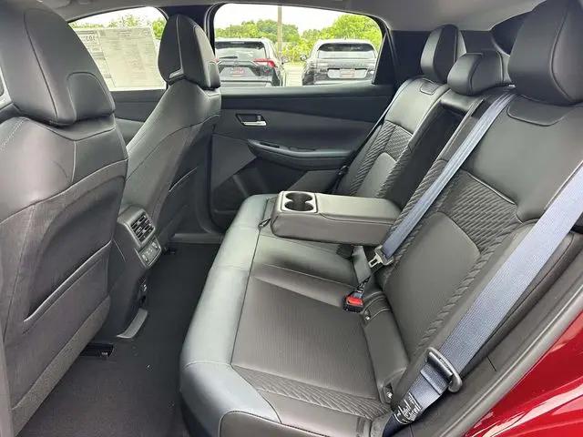 2026 Nissan LEAF PLATINUM+