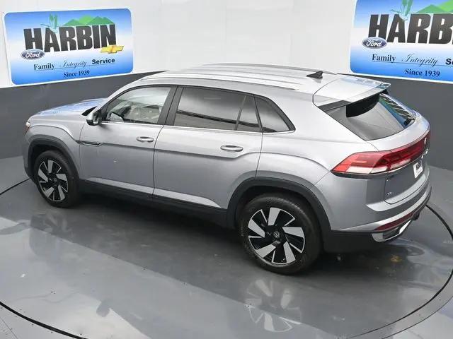 2024 Volkswagen Atlas Cross Sport 2.0T SE w/Technology