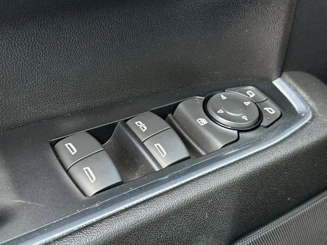 2023 GMC Sierra 1500 2WD Crew Cab Short Box SLE