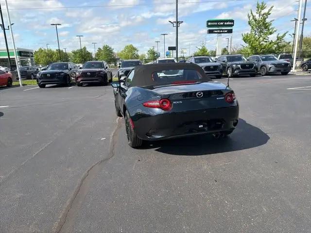 2026 Mazda MX-5 Sport