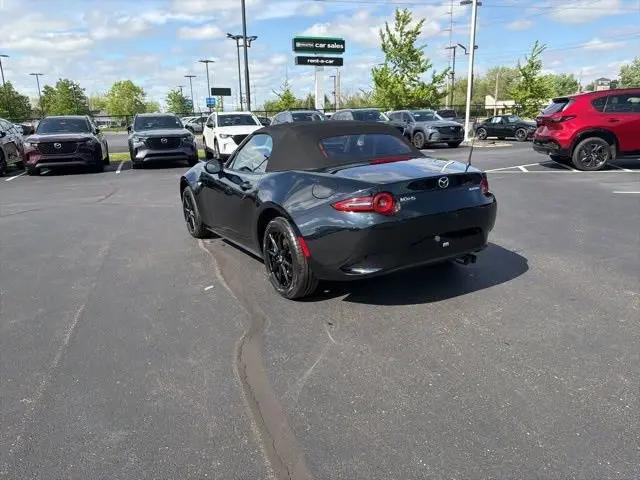 2026 Mazda MX-5 Sport