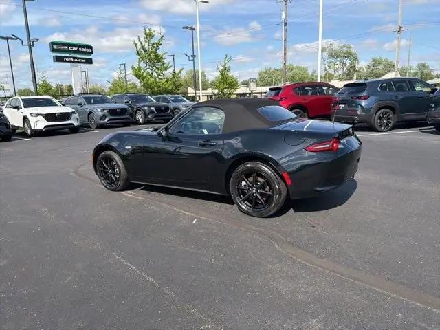 2026 Mazda MX-5 Sport