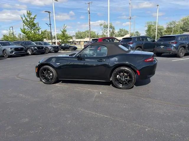 2026 Mazda MX-5 Sport