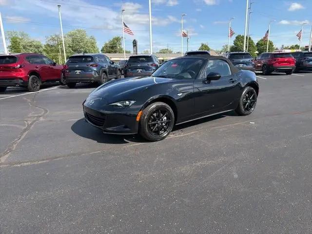 2026 Mazda MX-5 Sport
