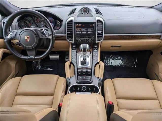 2014 Porsche Cayenne Turbo