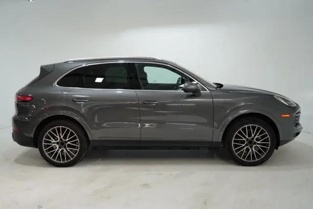 2021 Porsche Cayenne Cayenne