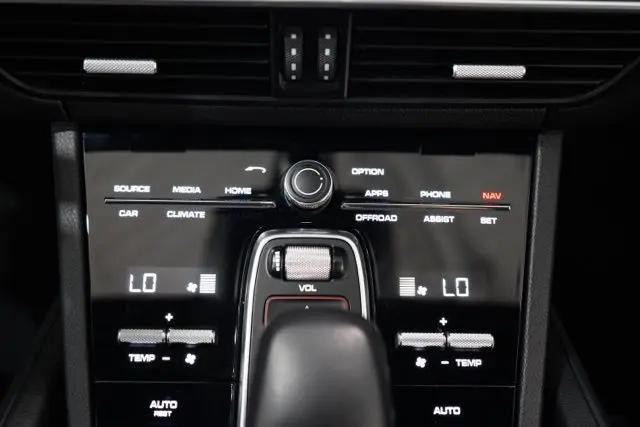 2021 Porsche Cayenne Cayenne