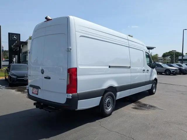 2026 Mercedes-Benz Sprinter 2500 High Roof 4-Cyl Diesel