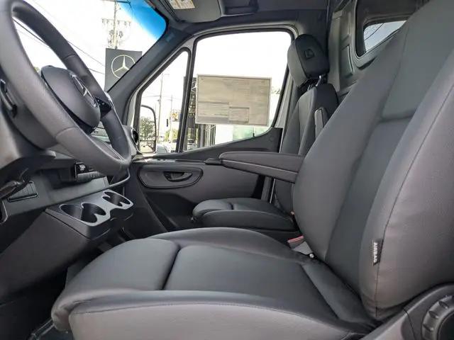 2026 Mercedes-Benz Sprinter 2500 High Roof 4-Cyl Diesel
