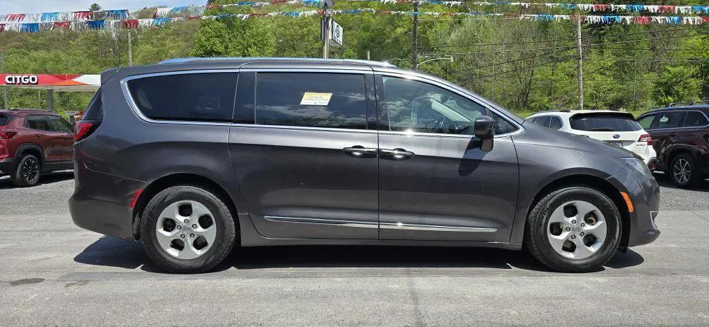 2017 Chrysler Pacifica Touring-L Plus for sale in Nanticoke, PA