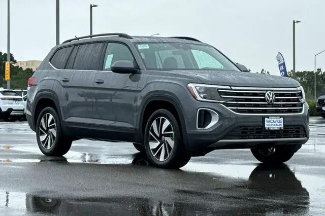 2026 Volkswagen Atlas SE with Technology