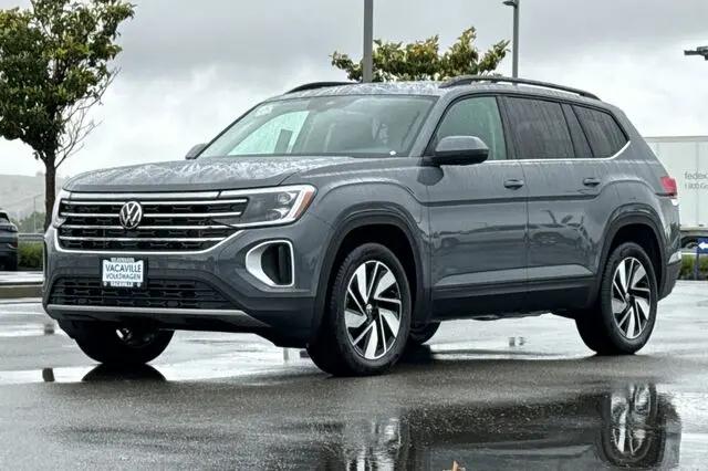 2026 Volkswagen Atlas SE with Technology