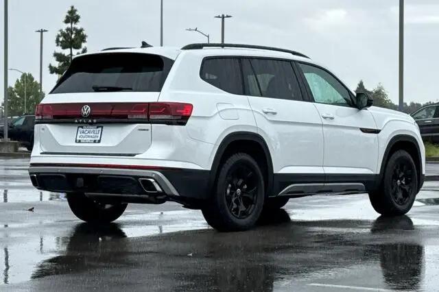 2026 Volkswagen Atlas Peak Edition