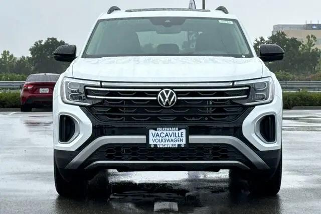 2026 Volkswagen Atlas Peak Edition