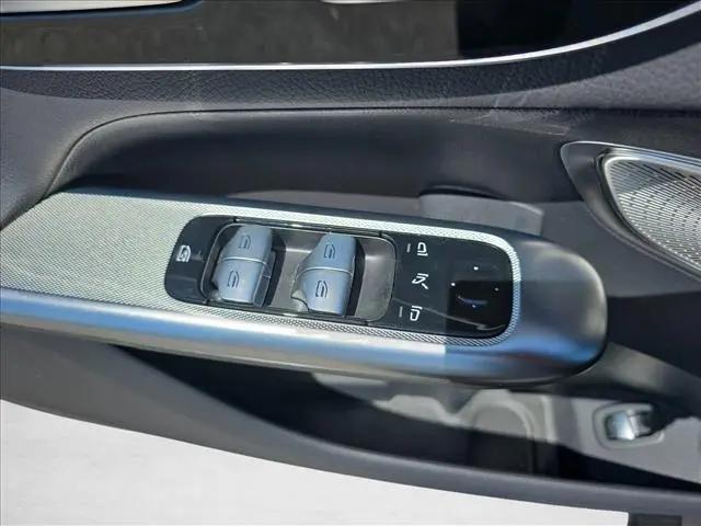 2024 Mercedes-Benz GLC 4MATIC
