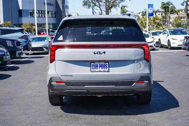 2026 Kia Carnival MPV SX