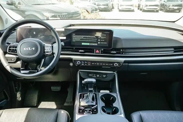 2026 Kia Carnival MPV SX