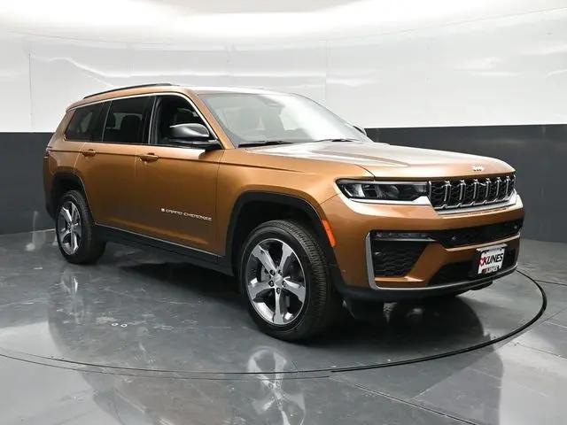 2026 Jeep Grand Cherokee L Limited for sale in Sterling, IL