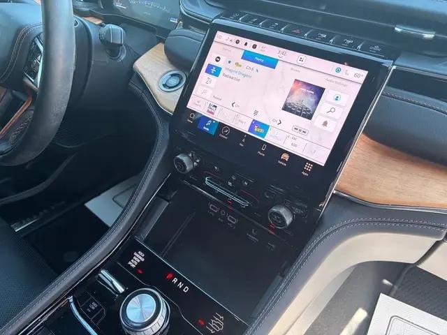 2024 Jeep Grand Cherokee Summit Reserve 4x4