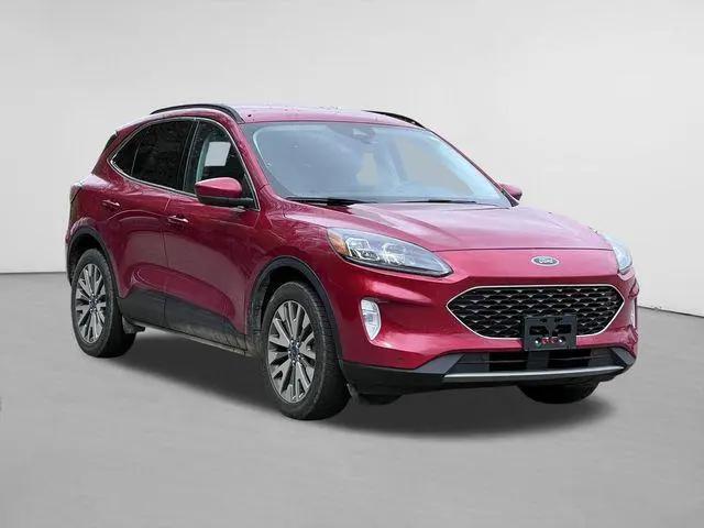 2022 Ford Escape Titanium Hybrid for sale in Kalamazoo, MI