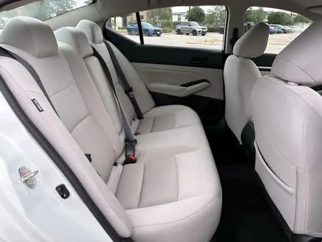 2023 Nissan Altima SV FWD