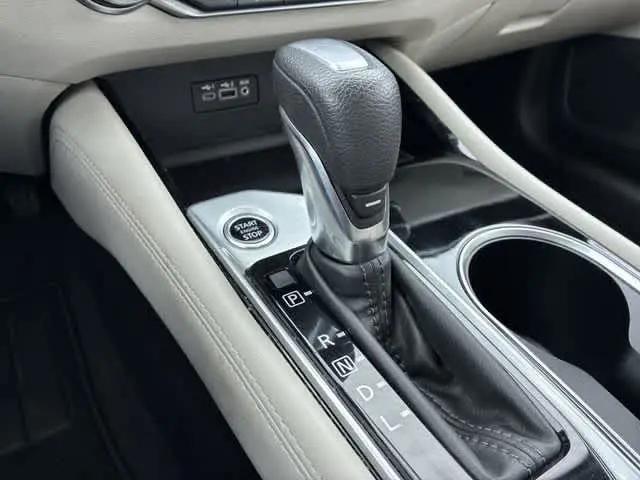 2023 Nissan Altima SV FWD