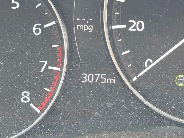 2025 Mazda CX-50 2.5 S Preferred Package