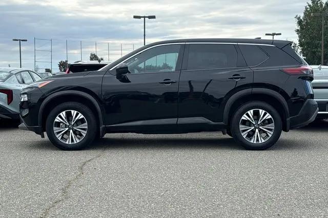 2022 Nissan Rogue SV FWD