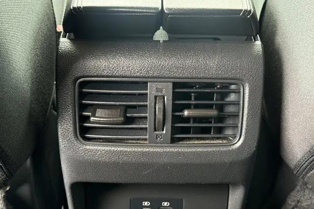 2022 Nissan Rogue SV FWD