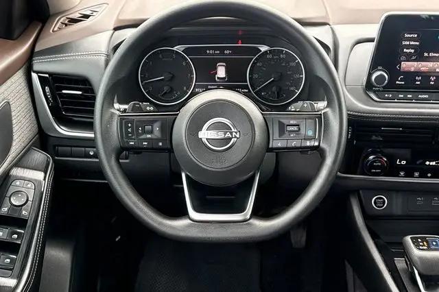 2022 Nissan Rogue SV FWD