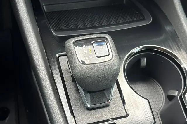 2022 Nissan Rogue SV FWD