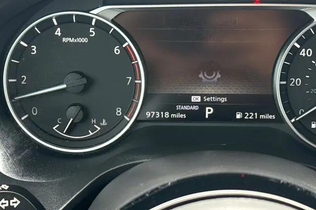 2022 Nissan Rogue SV FWD