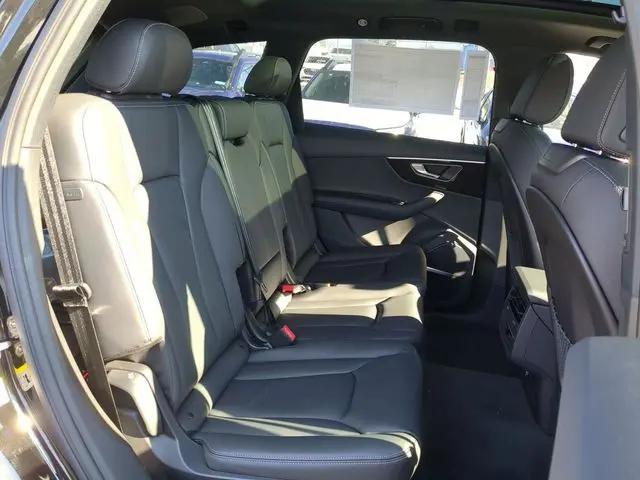 2026 Audi Q7 Premium Plus 45 TFSI quattro tiptronic