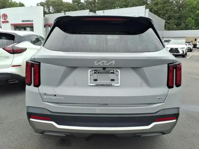 2025 Kia Sorento S