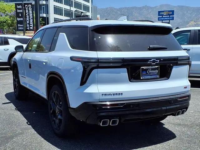 2026 Chevrolet Traverse FWD RS