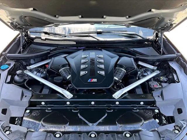 2024 BMW X5 M60i